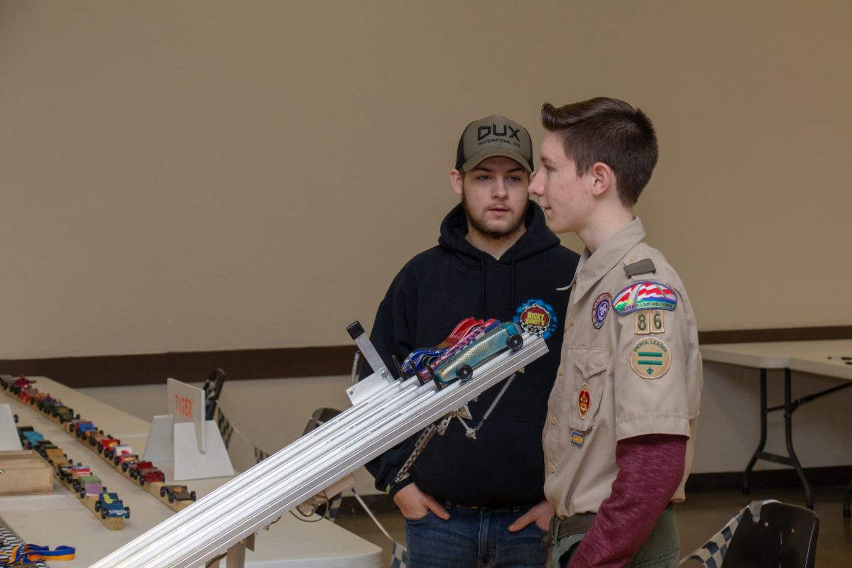 Troop 1086 - Helping At the Pack 4039 Pinewood Derby